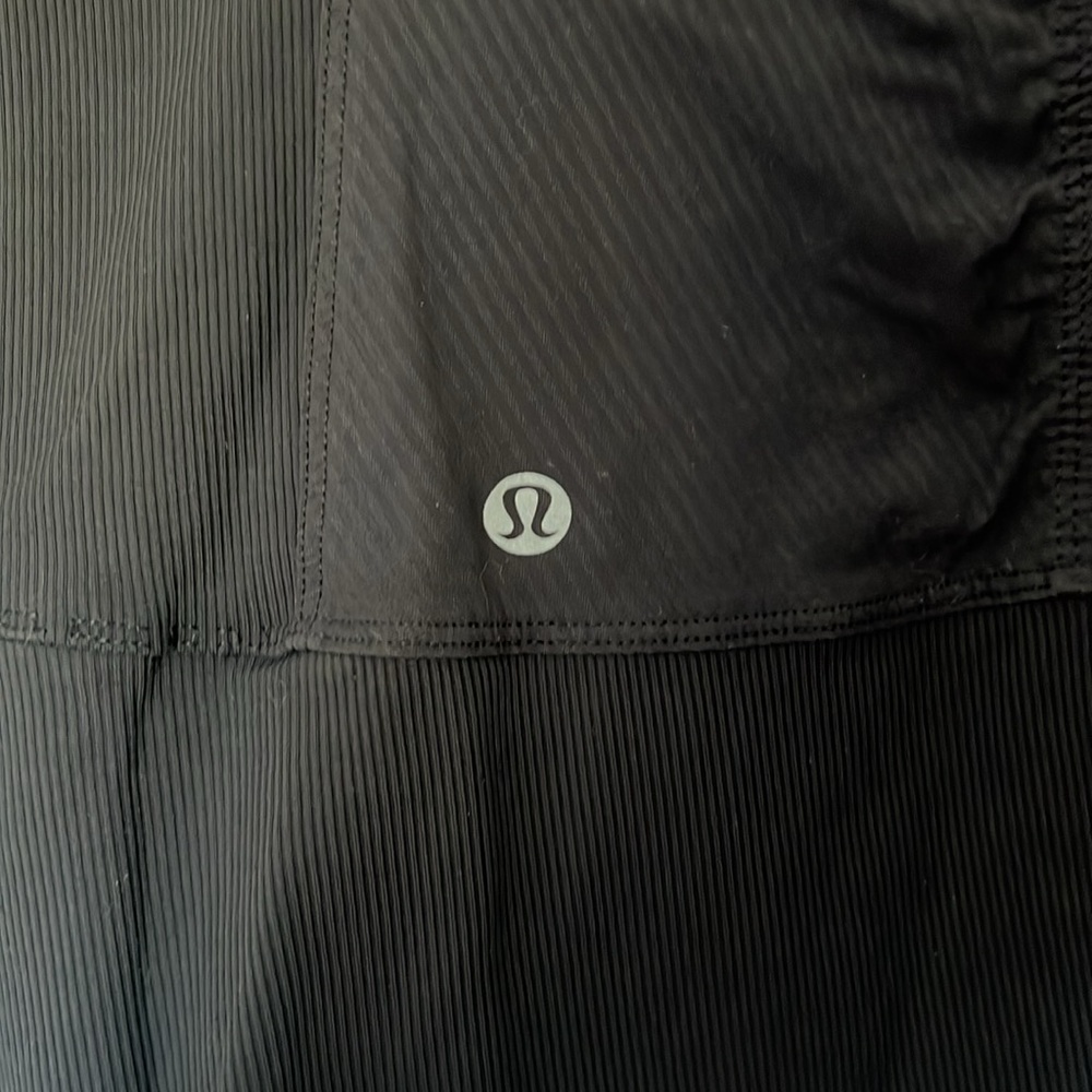 Lululemon Zip Up Jacket - Picture 3 of 4